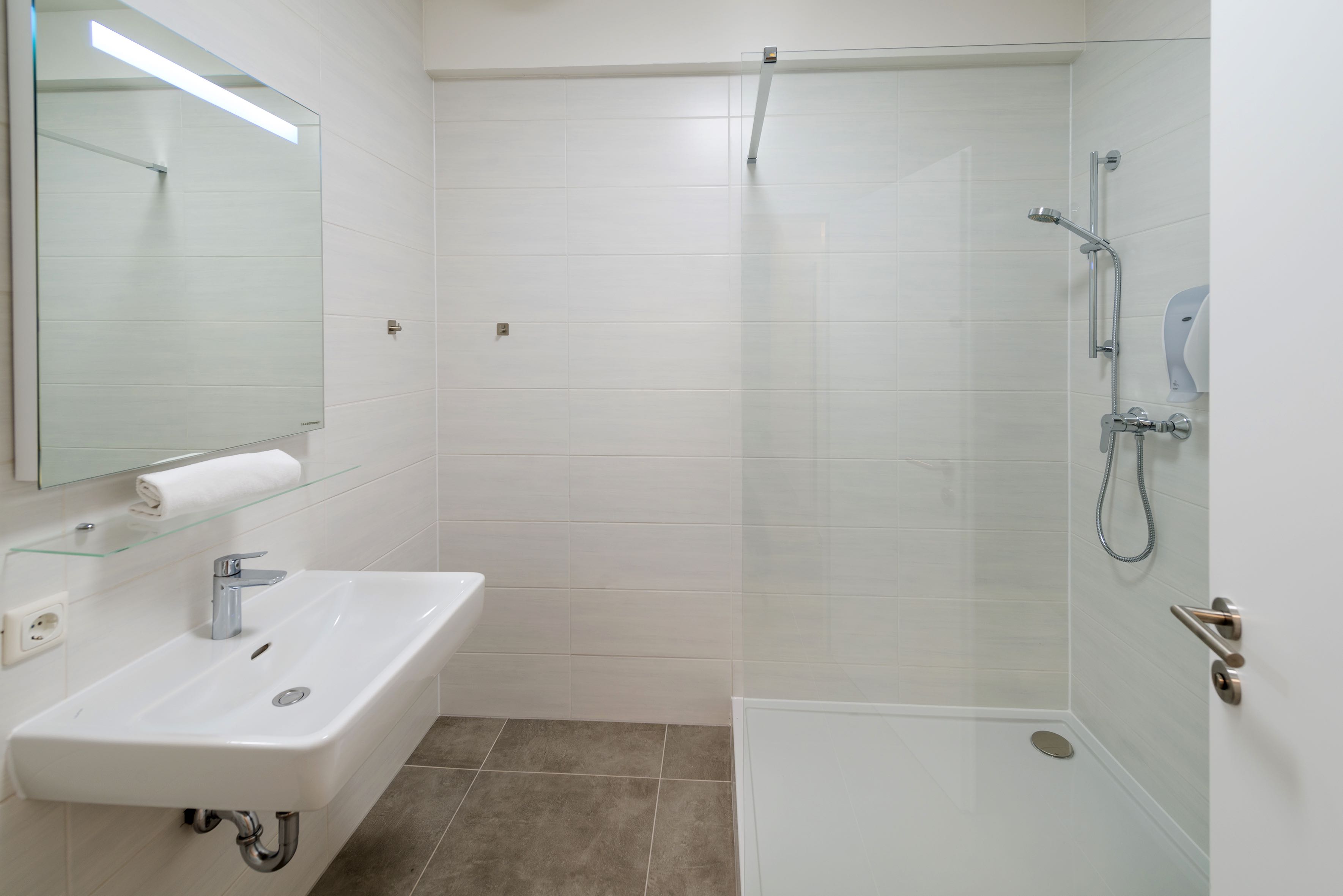 Motel24seven Dreibett Apartment